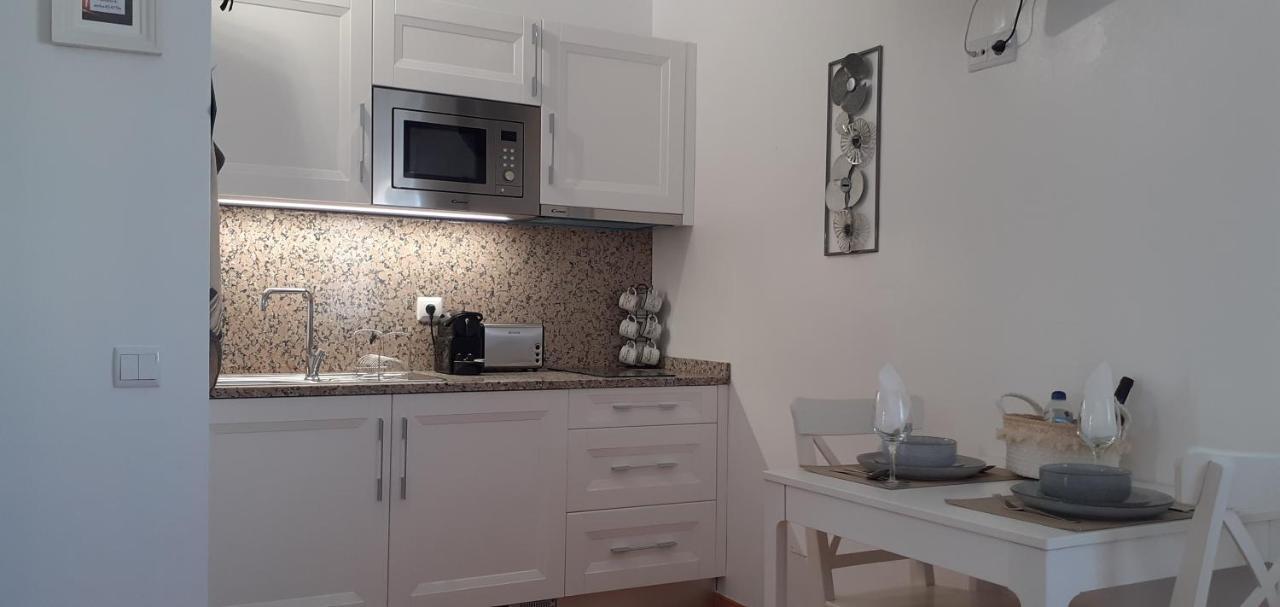 Lovely New House - Guests Apartments 奥良 外观 照片