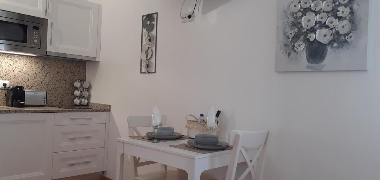 Lovely New House - Guests Apartments 奥良 外观 照片