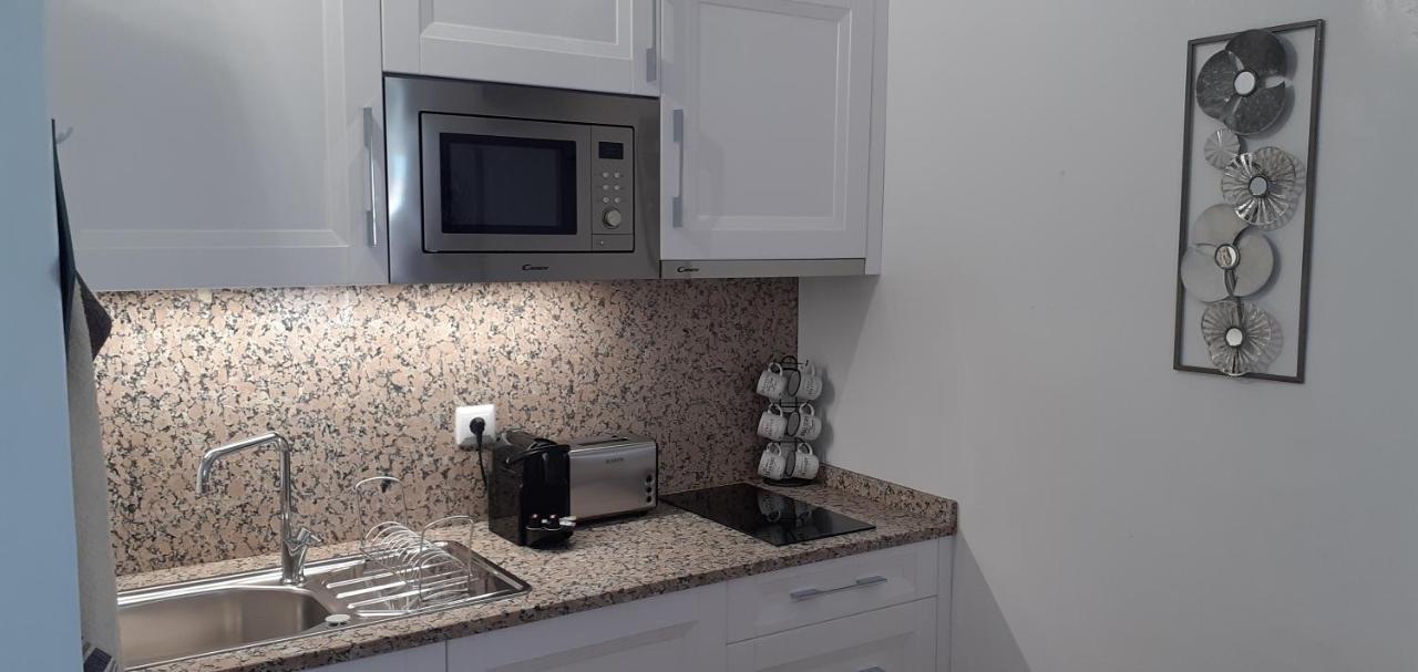 Lovely New House - Guests Apartments 奥良 外观 照片