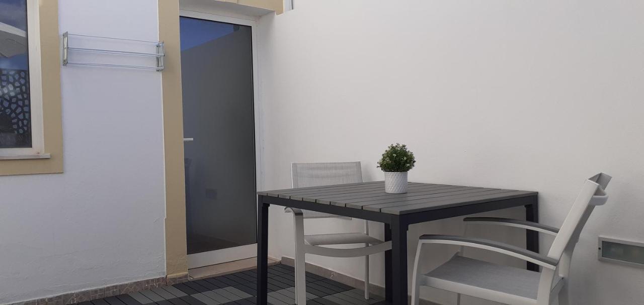 Lovely New House - Guests Apartments 奥良 外观 照片